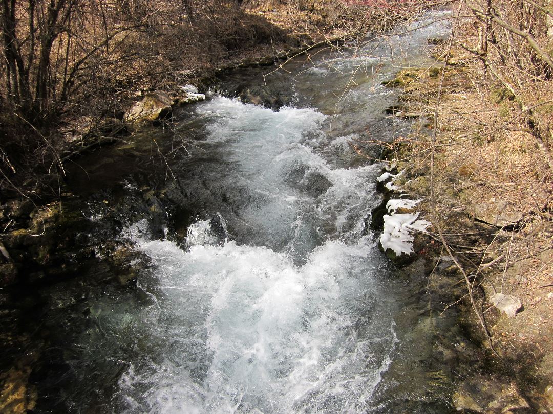 山泉小溪D5-15.jpg